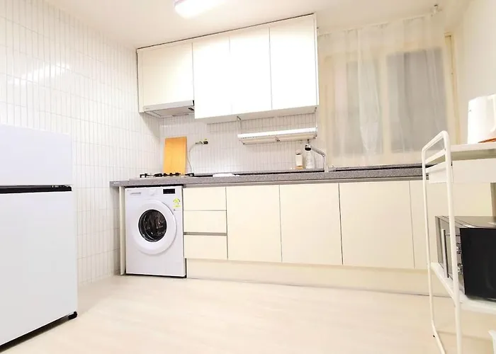 Opening Sale, Free Luggage Storage, 6 Person, 1f, Private House Appartement Seoel